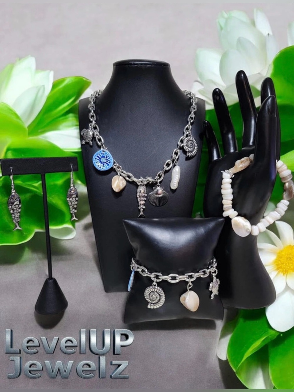 Silver Shell Charm Necklace & Bracelet Set in White